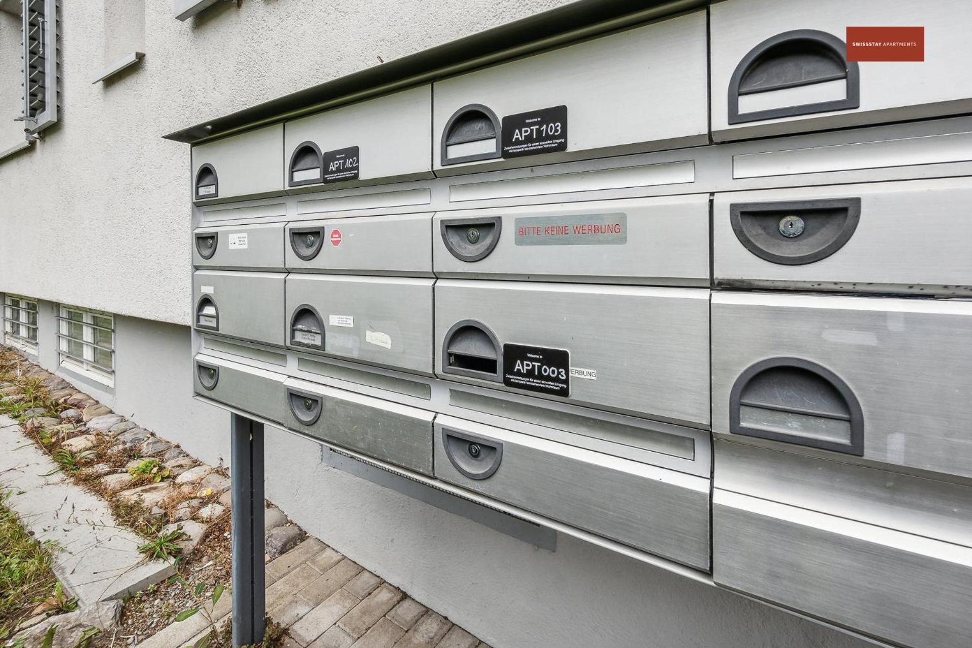 Urban Living Redefined: Apartment In Oerlikon Zurique Exterior foto